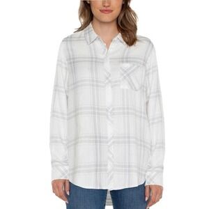 NWT Well Worn Women's' Long Sleeve Classic Plaid Button-Up Shirt‎